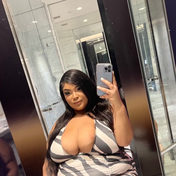 cubanhoneyy